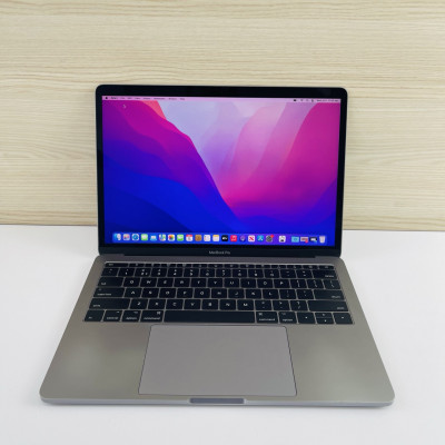 MacBook Pro 13 2017 Space  i5 2.3ghz 16/256